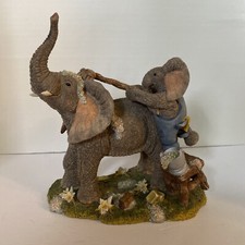 Tuskers 1998 Bubble And Squeak SQUEAK Elephant Large  Washing Figurine #90411