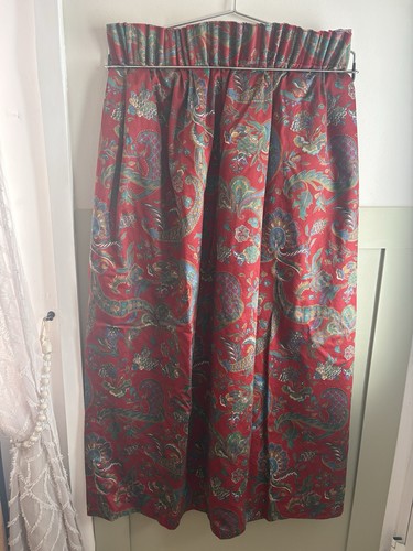 Vintage holly mills - vintage, red