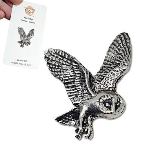 Barn owl pin - barn, badge