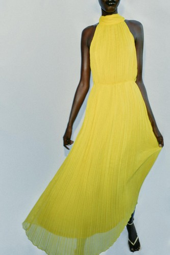 Zara pleated midi dress size - pleated,
