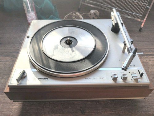 Phillips record player fi - hi,