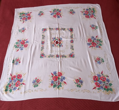 Vintage parasol tablecloth - parasol,