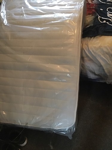 Single mattress - ,