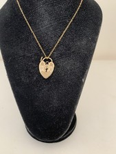 Decorative 9ct Gold Heart Padlock Clasp Charm