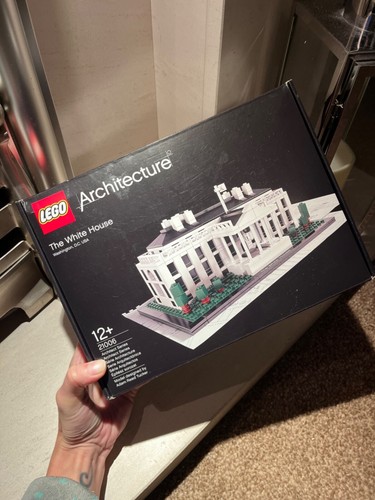 Lego architecture the white - -,