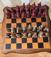 Berkeley Chess Mandarin Chess Set Ivory and Red + 49Cm wooden board Decorative