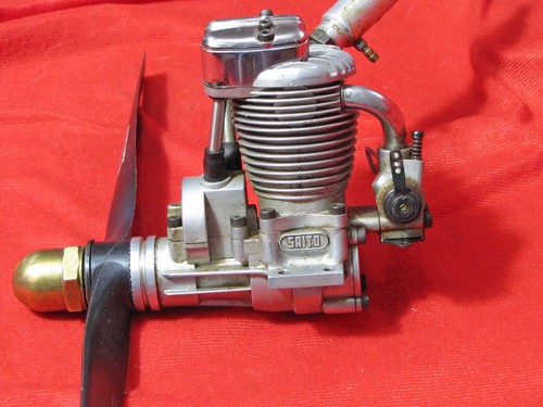 Saito four stroke rc - fa-50,