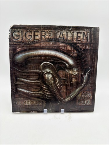 Giger alien r - giger's, r.