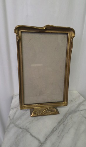 Antique art nouveau pedestal - antique,