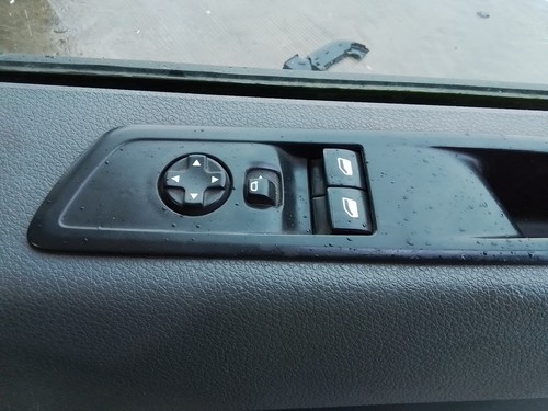 Electric window switch - switch, front