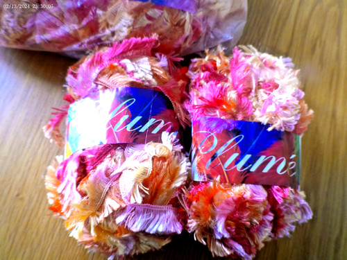 50gram balls elle plume - 50gram,