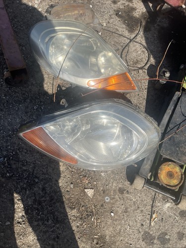 Renault traffic head lights - head,