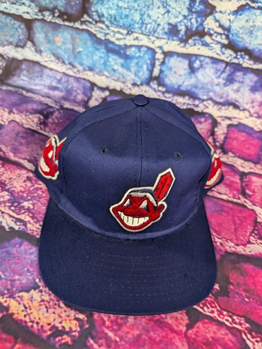 Vintage universal cleveland - vintage,