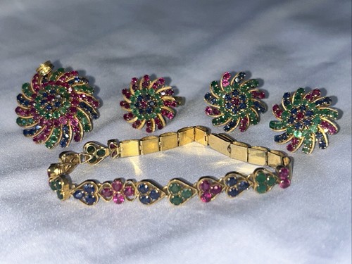 18ct gold green and - gold,