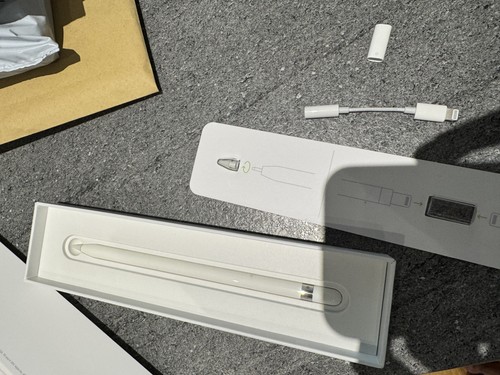 Apple pencil - apple, (1st