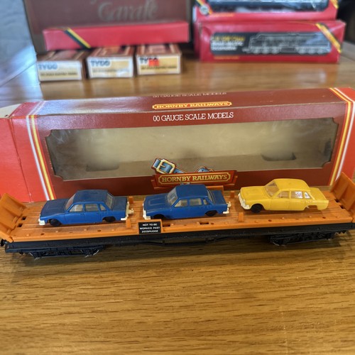 Hornby 126 car transported - hornby,