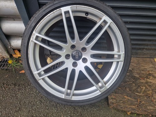 Genuine audi a5 - 1,