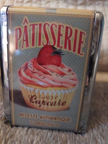 Lady cupcake napkin holder - cupcake,