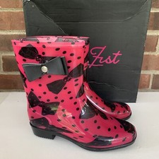 Iron Fist Bowed Over Rain