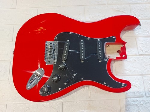 New loaded strat body - new,