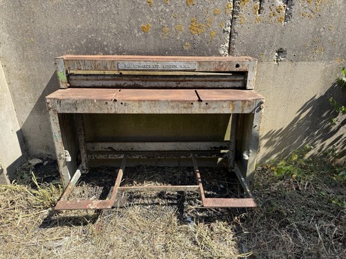 Vintage edwards treadle - vintage,