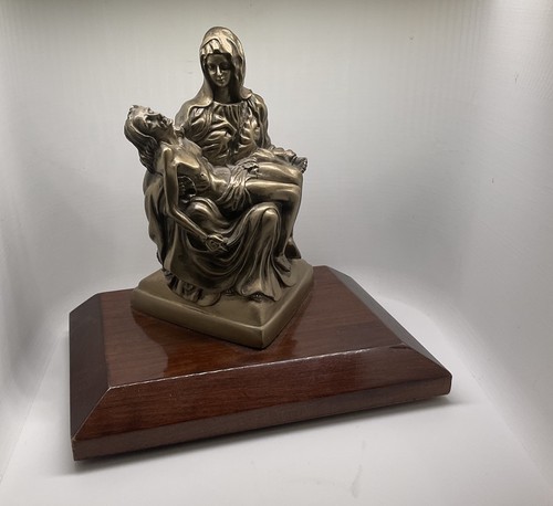 Pieta statue virgin mary - pieta,