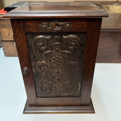 Small antique oak smokers - small,