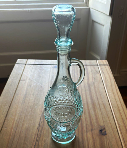 Clear glass decanter with - glass,