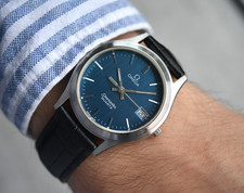 1984 Omega Seamaster Blue Mens Watch Vintage Quartz Rare Dial Steel Leather Date