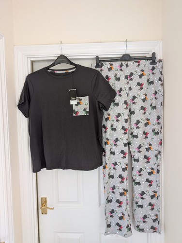 New with tags pretty secrets - new,
