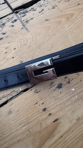 Vintage gucci buckle black - g,