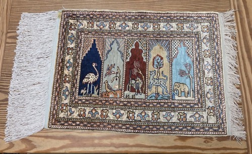 Vintage beautiful hand knotted - beautiful,