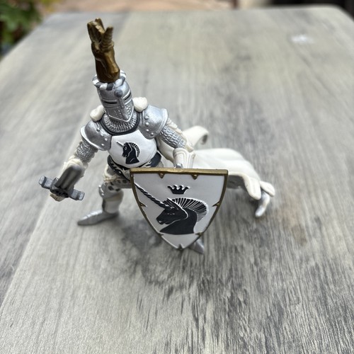 Papo weapon master unicorn - papo,
