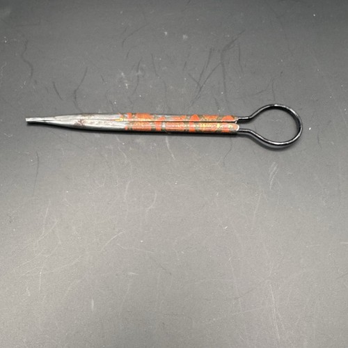 Antique crochet hook metal - antique,