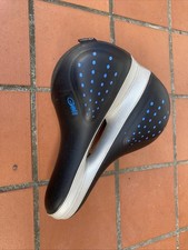 Comfortable wide big bum - comfortable, bike
