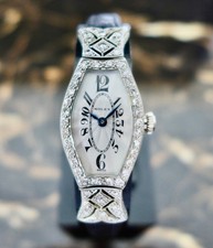 A BEAUTIFUL LADIES ROLEX