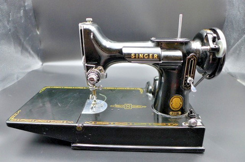 Singer featherweight 221 - singer,