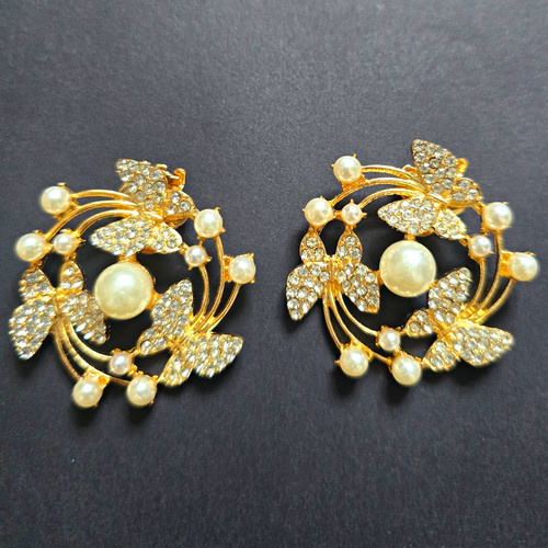 Gold plated shoe brooch with - plated,