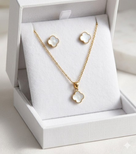 Clover necklace and earrings - clover,