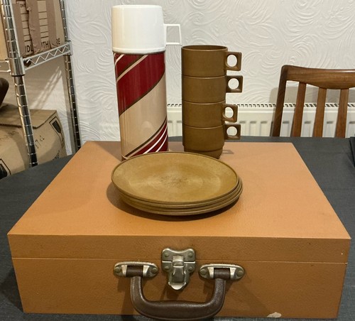 Vintage 1970s sirram - 1970s, picnic