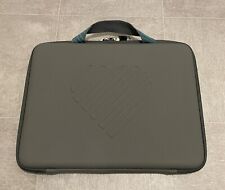 Glamcor Riki Skinny Mirror Travel Case