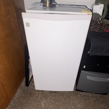GE SMR03BASAWW White Table Top