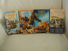 Terry Pratchett 4 Discworld