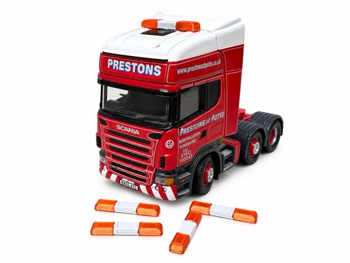 Scale truck white - scale, light