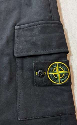 Black stone island - black,