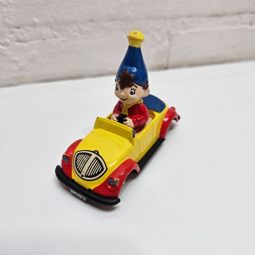 Vintage 1985 noddy diecast car - vintage,