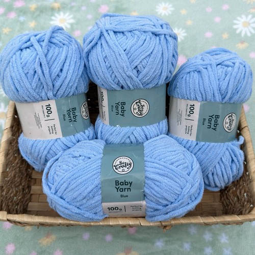 Aldi crafty baby yarn - baby, blue