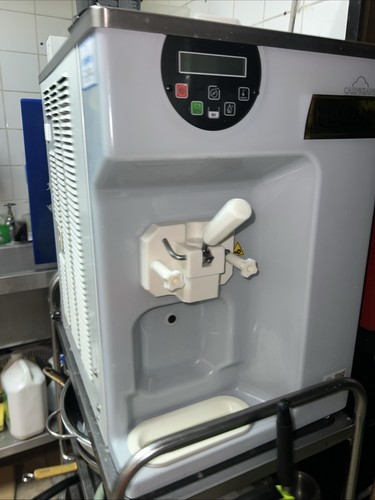 Carpigiani ice cream machine - ice,