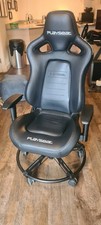 Gaming chair 