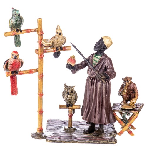 Colored bronze sculpture - colored,